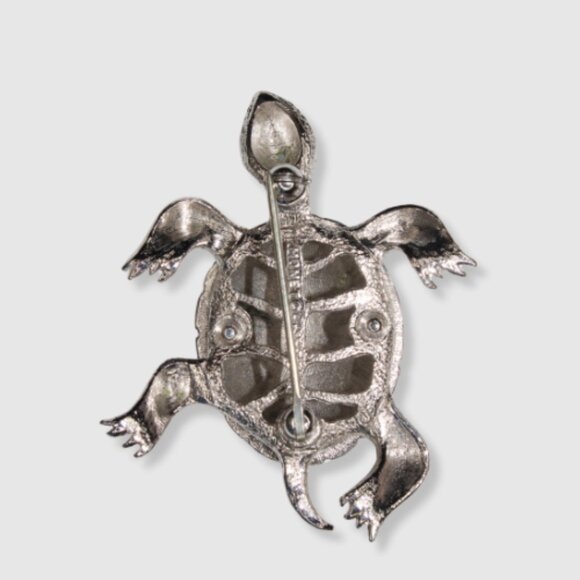 Monet Vintage Turtle Brooch with Green Eyes and Silver-Toned Shell - Picture 2 of 4
